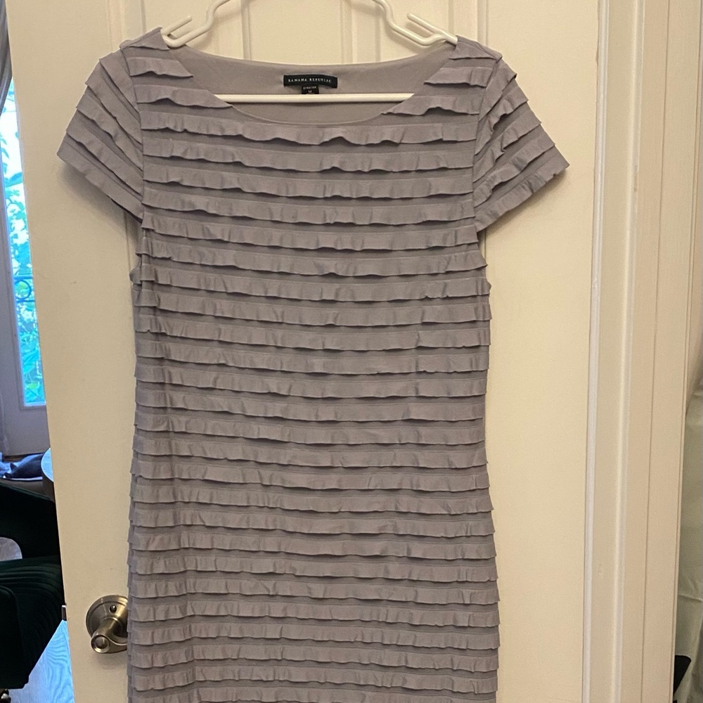 Banana Republic gray crepe-style dress, size M.